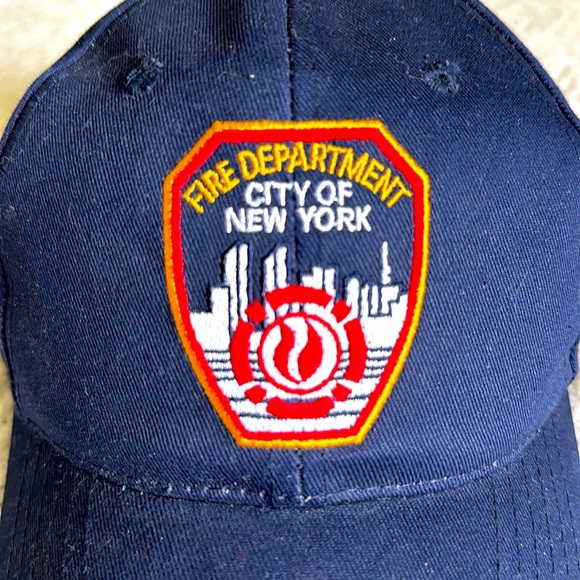 Vintage New York Fire
Department Snapback Hat - Navy Blue - Picture 2 of 6